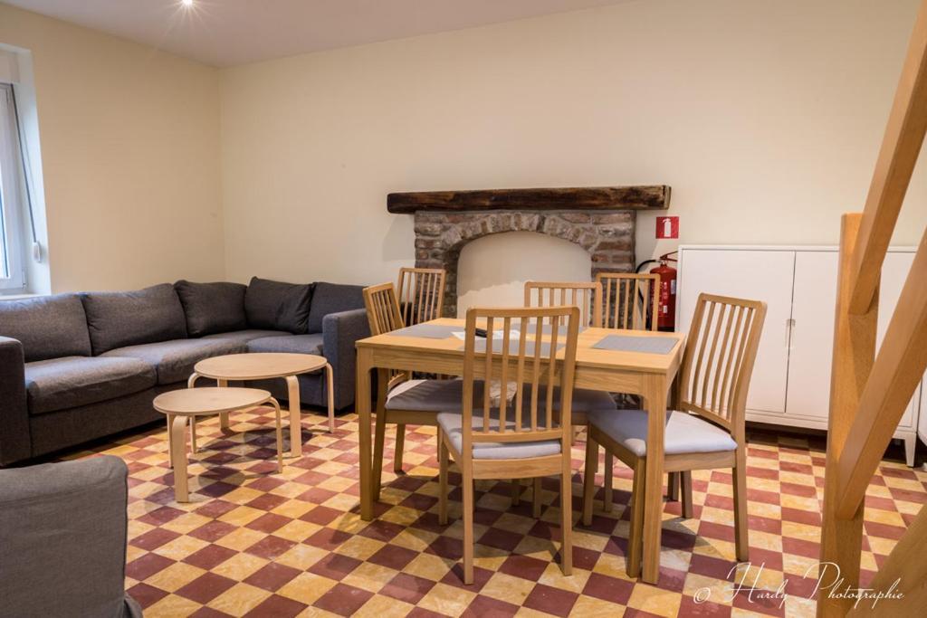 Les gîtes du Broukay - Hirondelle Bassenge Extérieur photo