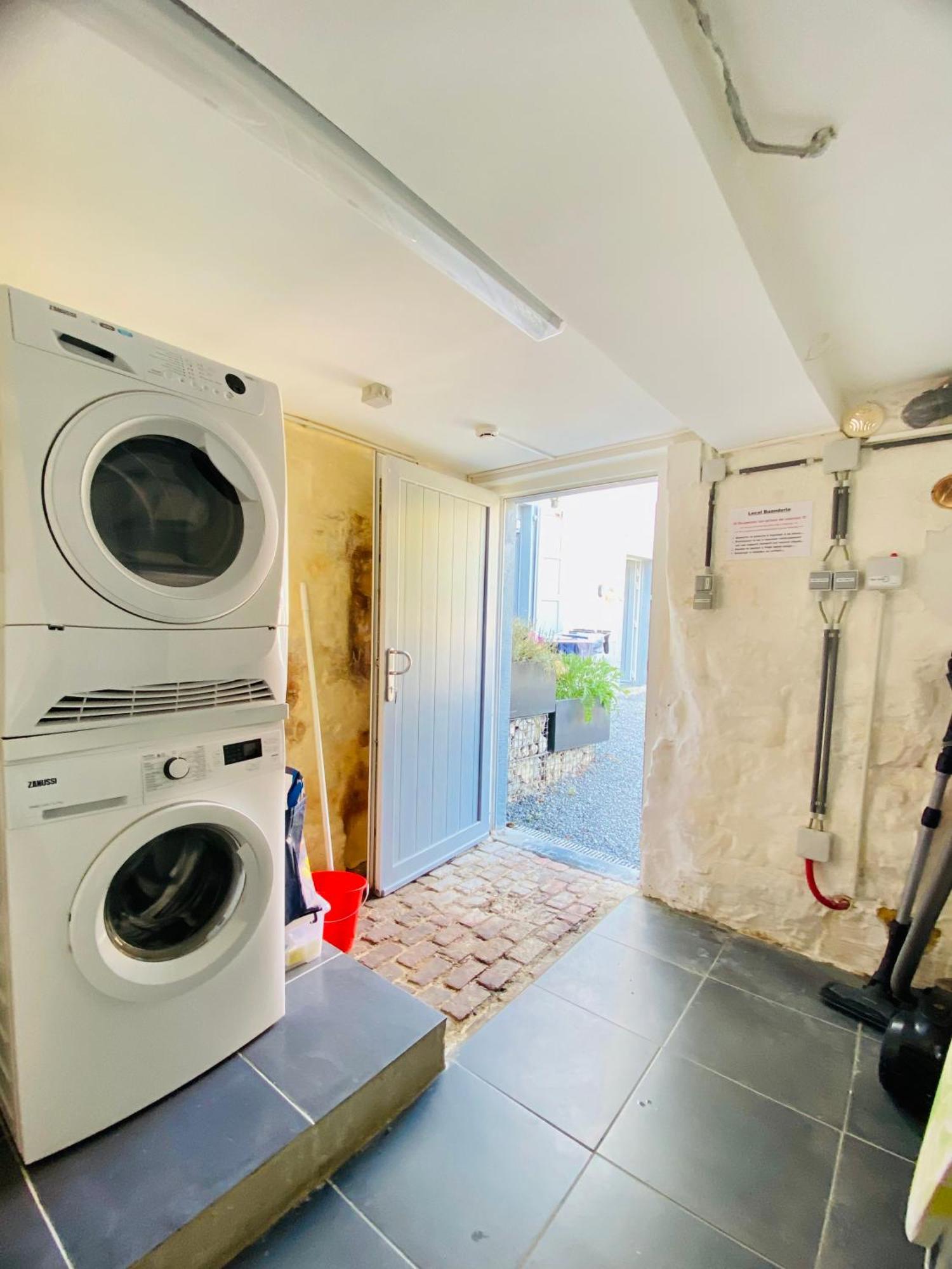 Les gîtes du Broukay - Hirondelle Bassenge Extérieur photo